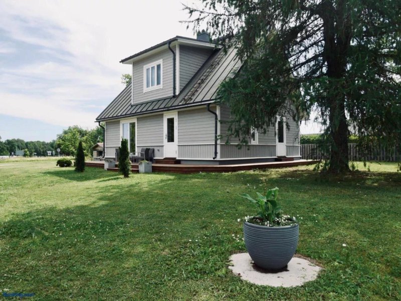 Sportsmen's Holiday House