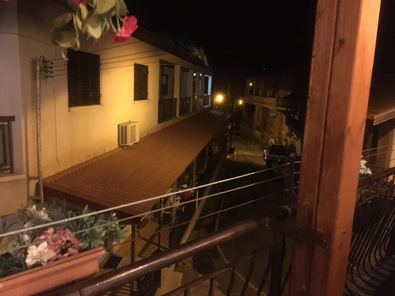 Stou Violari