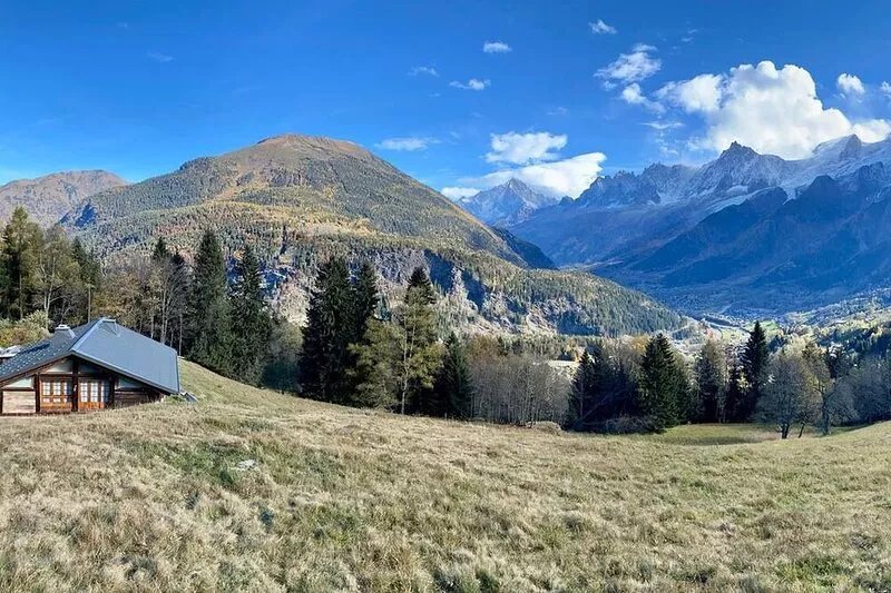 3-star apartment 10 minutes from Chamonix with views of Mont Blanc