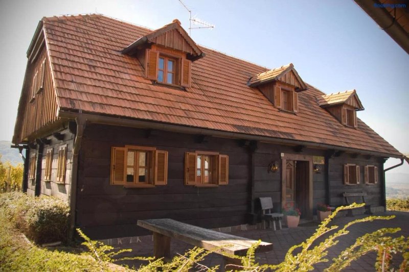 Apartmaji Zolnir