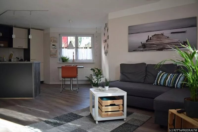 Comfort apartment for job and relaxation in a central location.