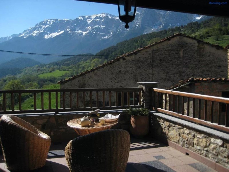 Casa Rural Al Prineu