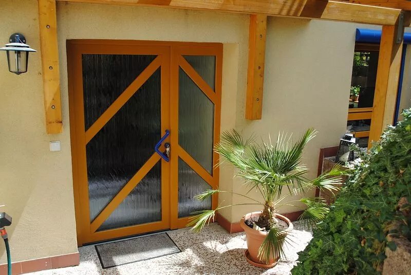 Comfort apartment with a large terrace in a very quiet location on the wine