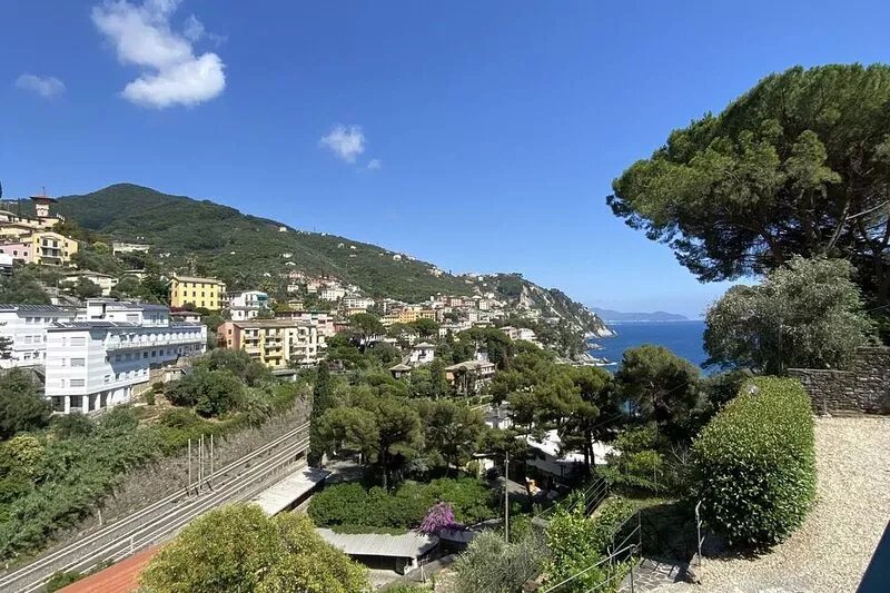 HOUSE IN THE PRESSES OF PORTOFINO, WONDERFUL VIEW,