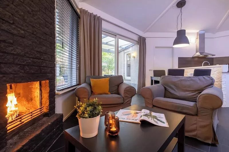 Come and enjoy the beautiful detached bungalows, fully equipped with a spacious