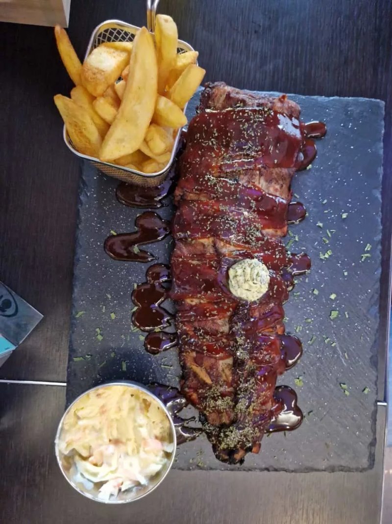 Danny's American Diner & Sports Bar