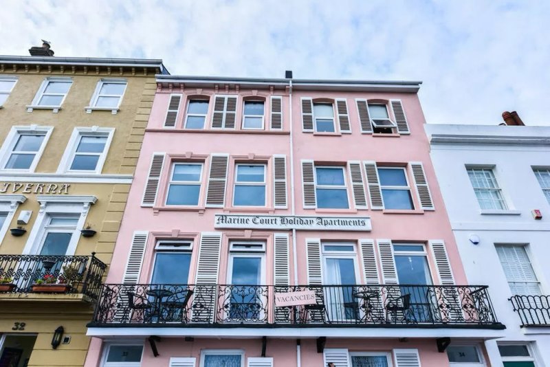 Marine Court Holiday Apartments