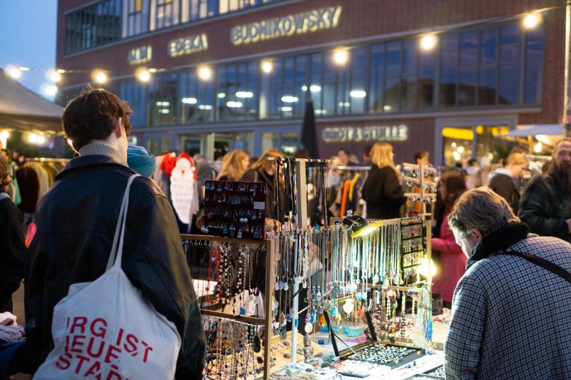 Nachtflohmarkt Rindermarkt St. Pauli