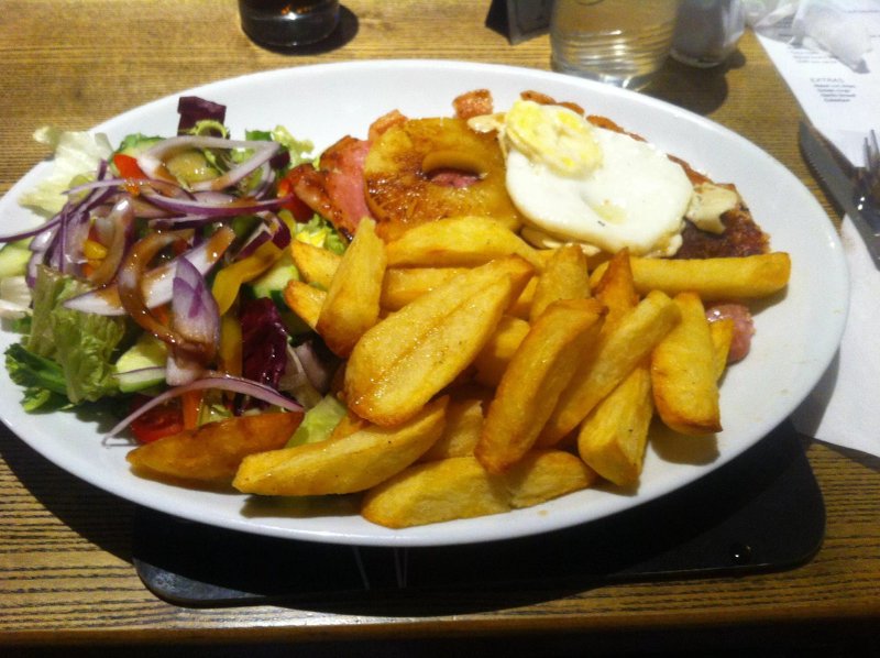The Harp Inn