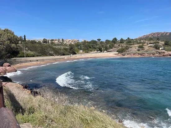 Plage Du Pourrousset