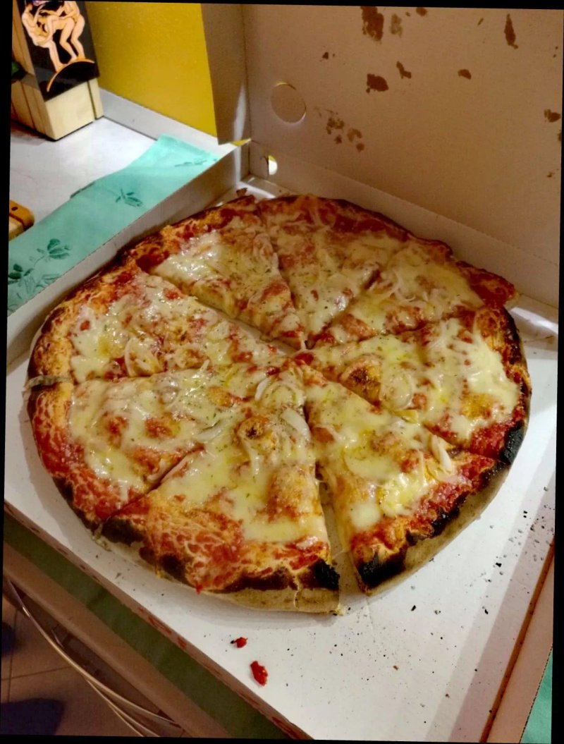 Pizzeria Scotadeo Di Pugiotto Tania
