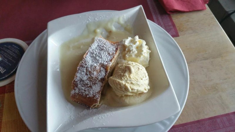 Erbenholz Hotel