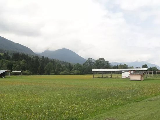 Recurrent Lake of Ledine