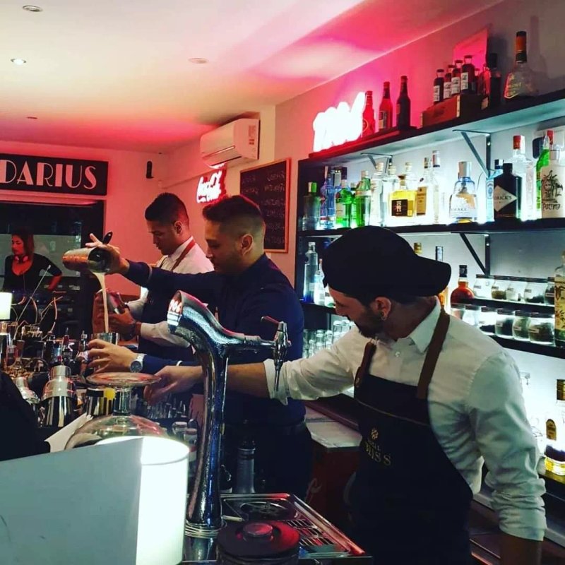 Legendarius Cocktails Club