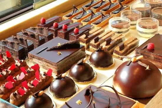 Paris of Patisseries and Chocolateries