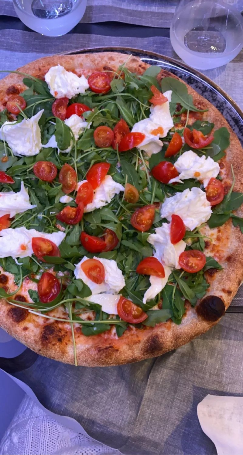 K2 Pizzeria Gastronomia DI Sheshi Juliana