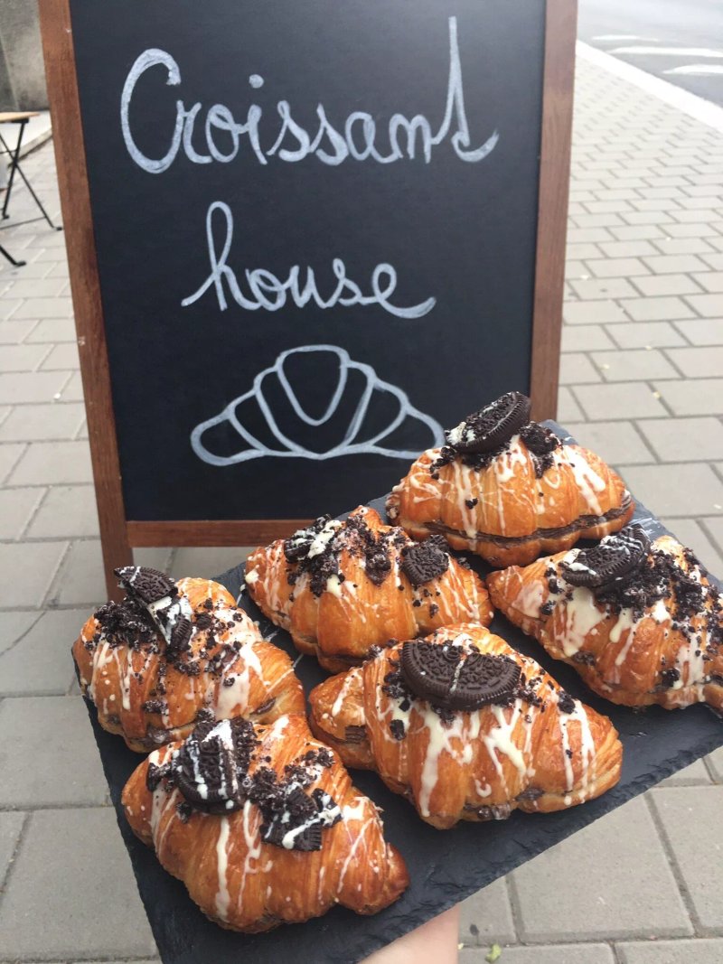 Croissant House