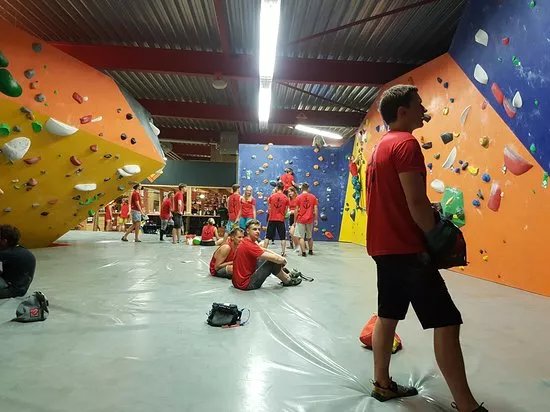 Impact Boulderhal