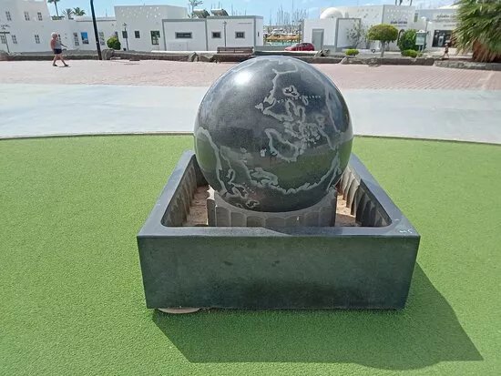 Peace In The World Sculpture