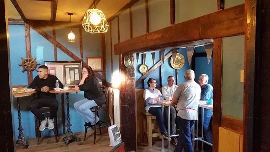 Admiral's Arm Micropub