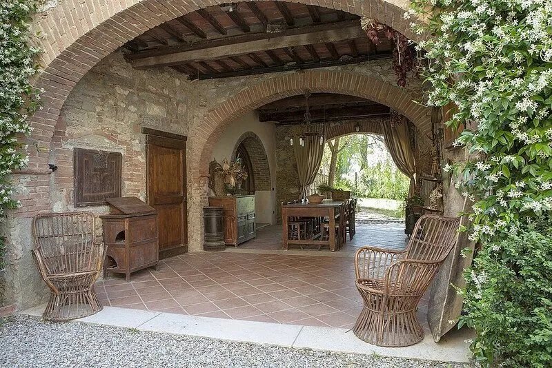 Casa Monia A: A bright and elegant apartment with the strong charachter which