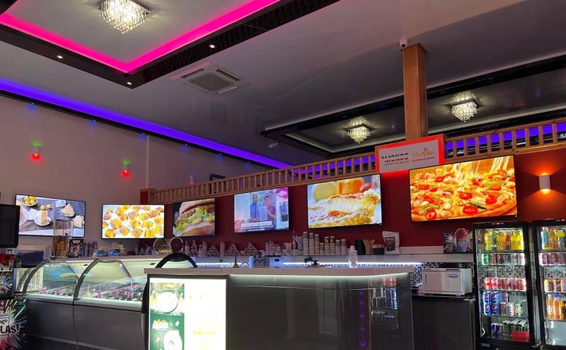 Mondo Pizza - Peri Peri Fury