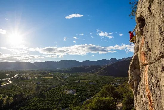 Valencia Climb