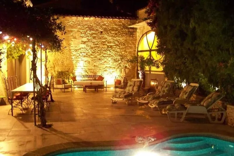 Rental charming house of the 18th century