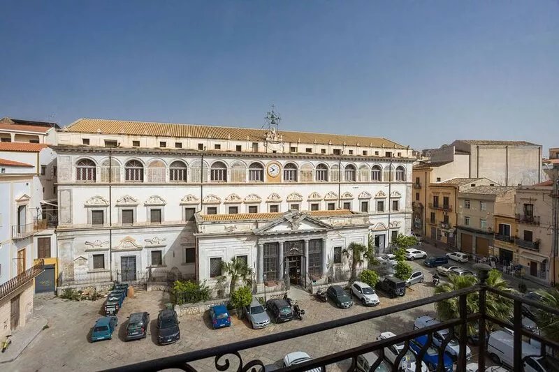 Casa Boheme a luxury apartment in Palermo