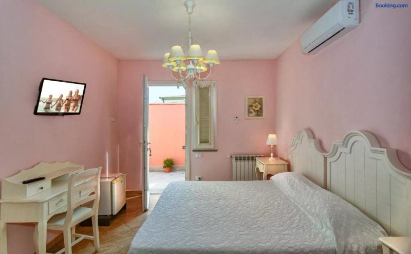 La Papaya Bed And Breakfast