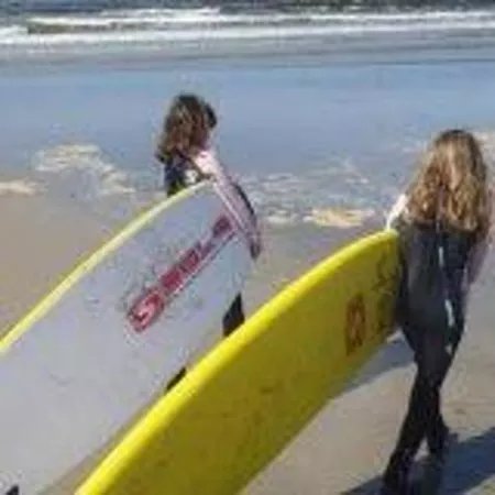 Ollies Lahinch Surf Centre