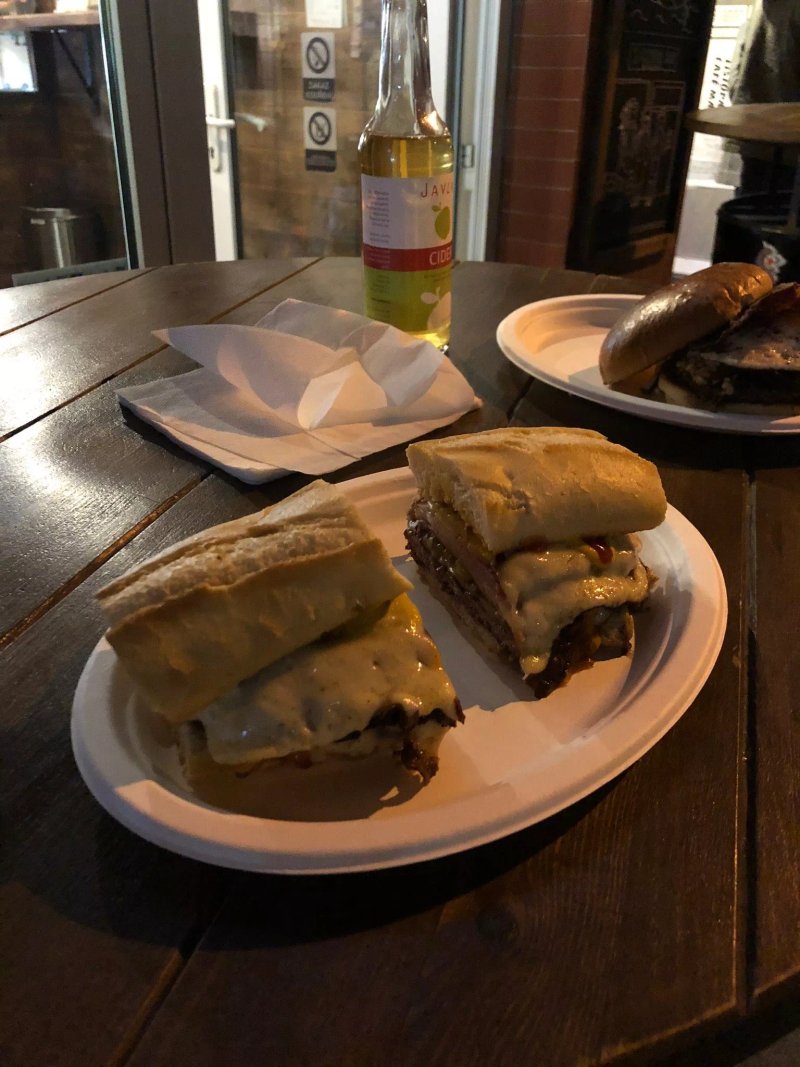 Tortuga Bay Bar&Grill