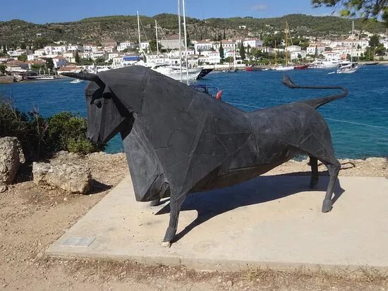 Metallic Statues of Natalia Mela