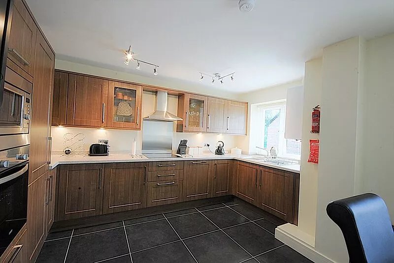 A beautiful two bedroom apartment situated in the lovely village of Alnmouth.