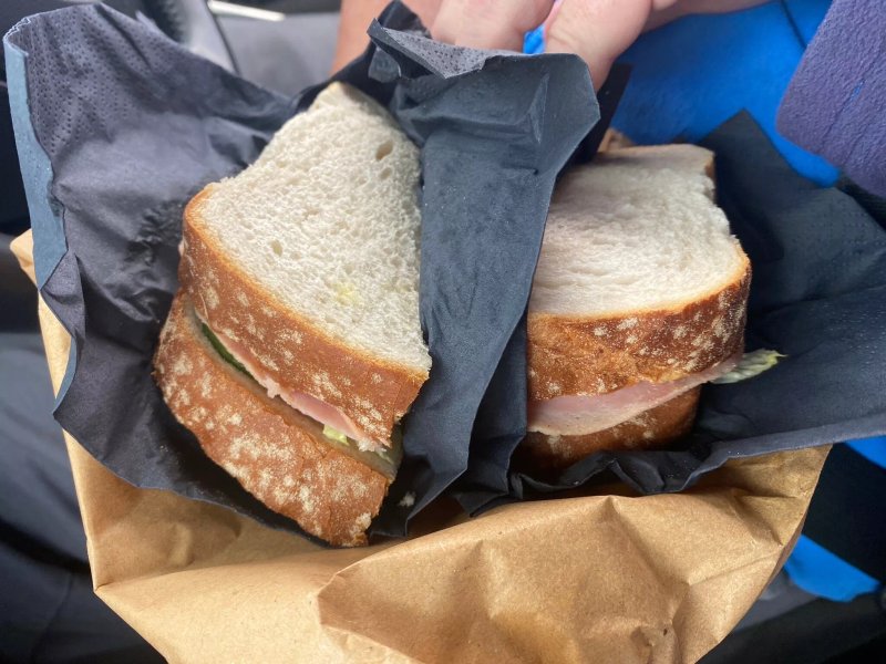 Oaklie's Sandwich House