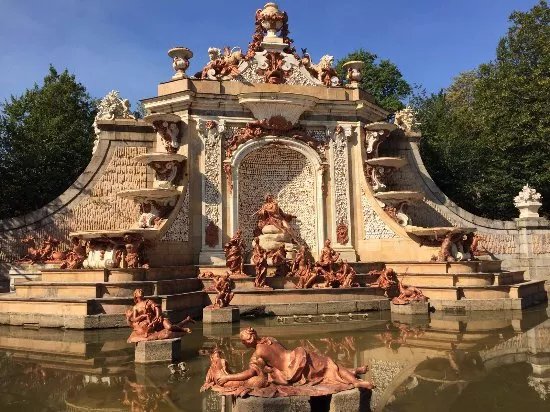 Fuente de Los Banos de Diana