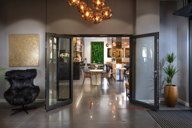 Tinctura Restaurant & Cocktail Bar