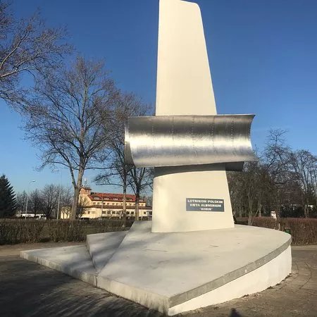 Pomnik Lotnikow