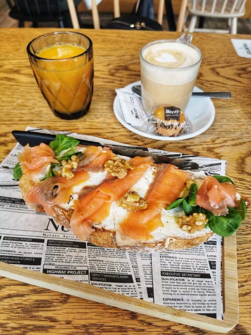 La Atlantica Cafe Bar