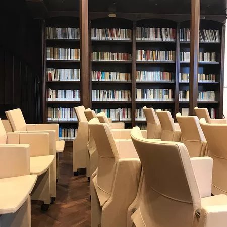 Biblioteca comunale Filippo de Nobili