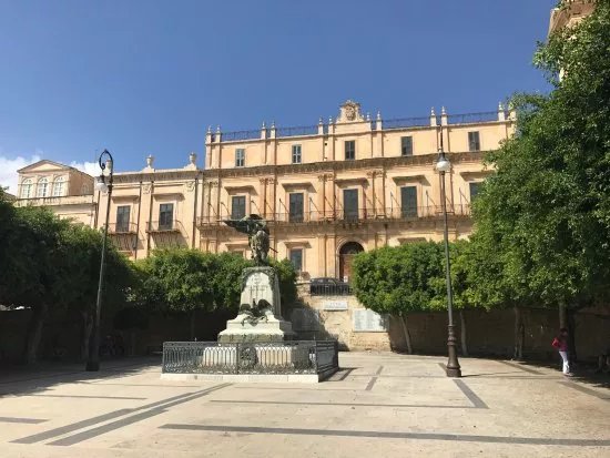 Palazzo Landolina