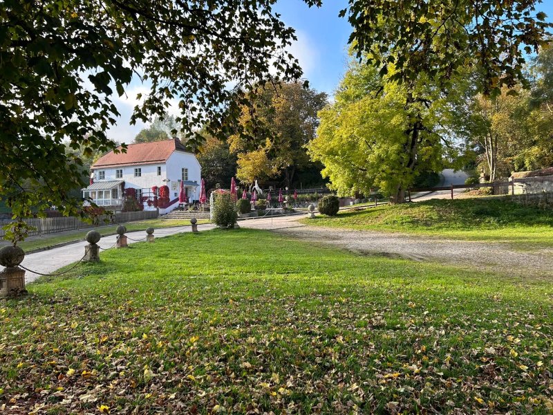 Cafe PUR am Schloss Pertenstein