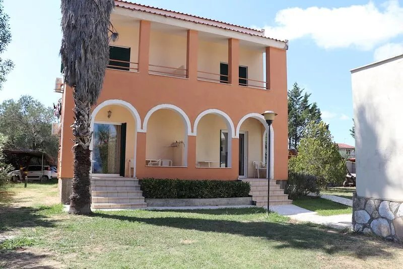 Unique located holiday apartment directly at the sea, own beach access, Wifi | A