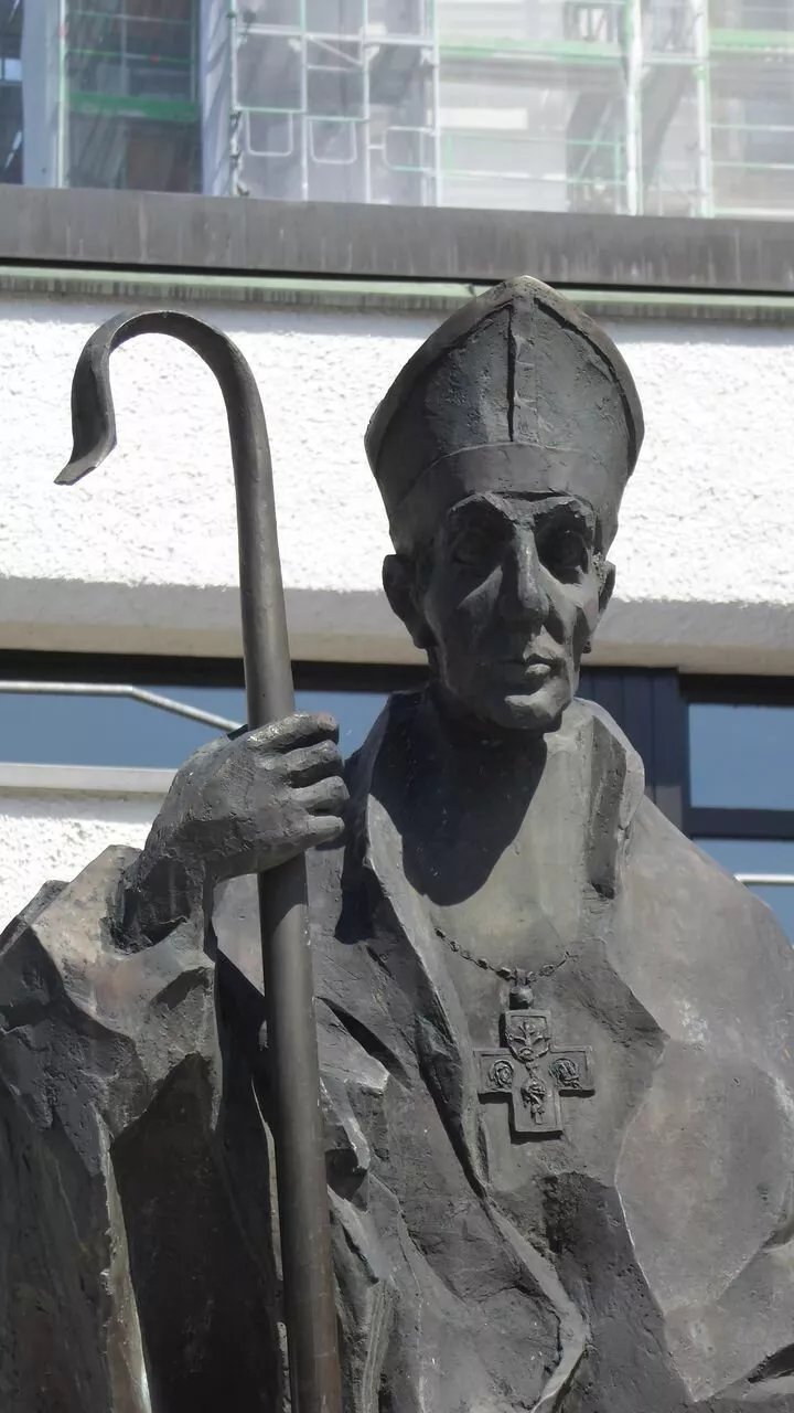 Statue Heiliger Ulrich