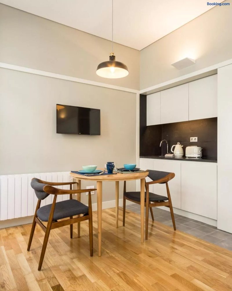 Vibrant Porto Apartments