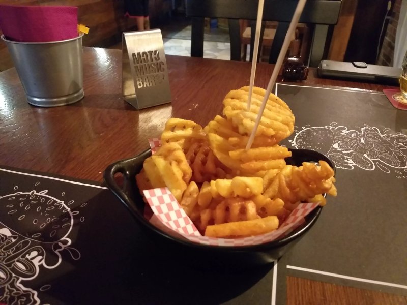Moto Music Bar