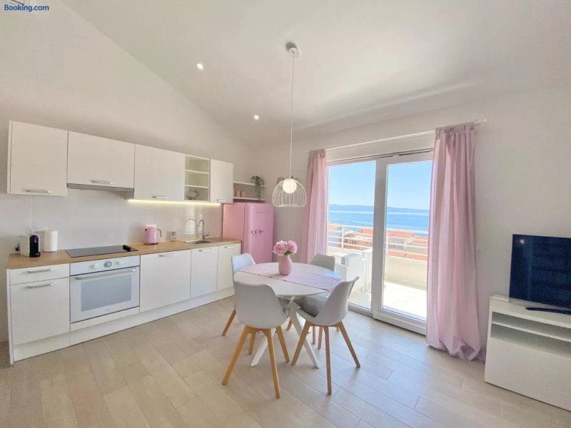 Apartmani Ksenija Tucepi