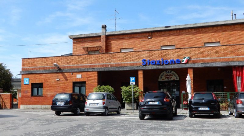 Stazione Ferroviaria