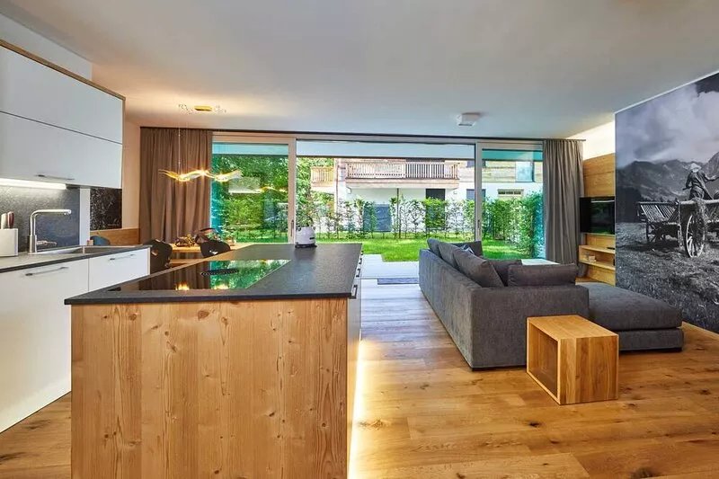 Parkresidenz - exquisite holiday flat in the heart of Garmisch