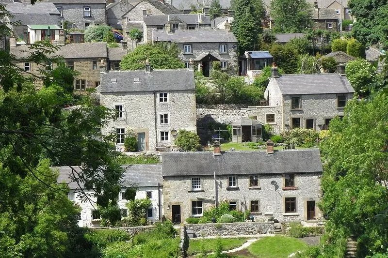 Stunning views. Wifi. Pets welcome. Five star rating on Trip Advisor